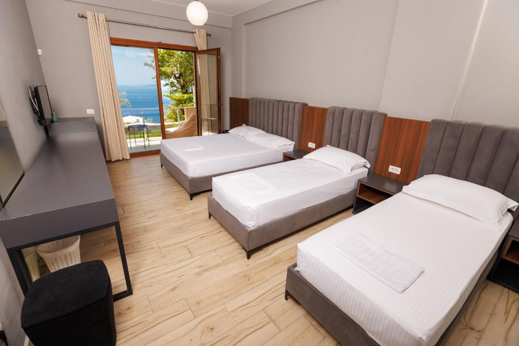 Amare Hotel